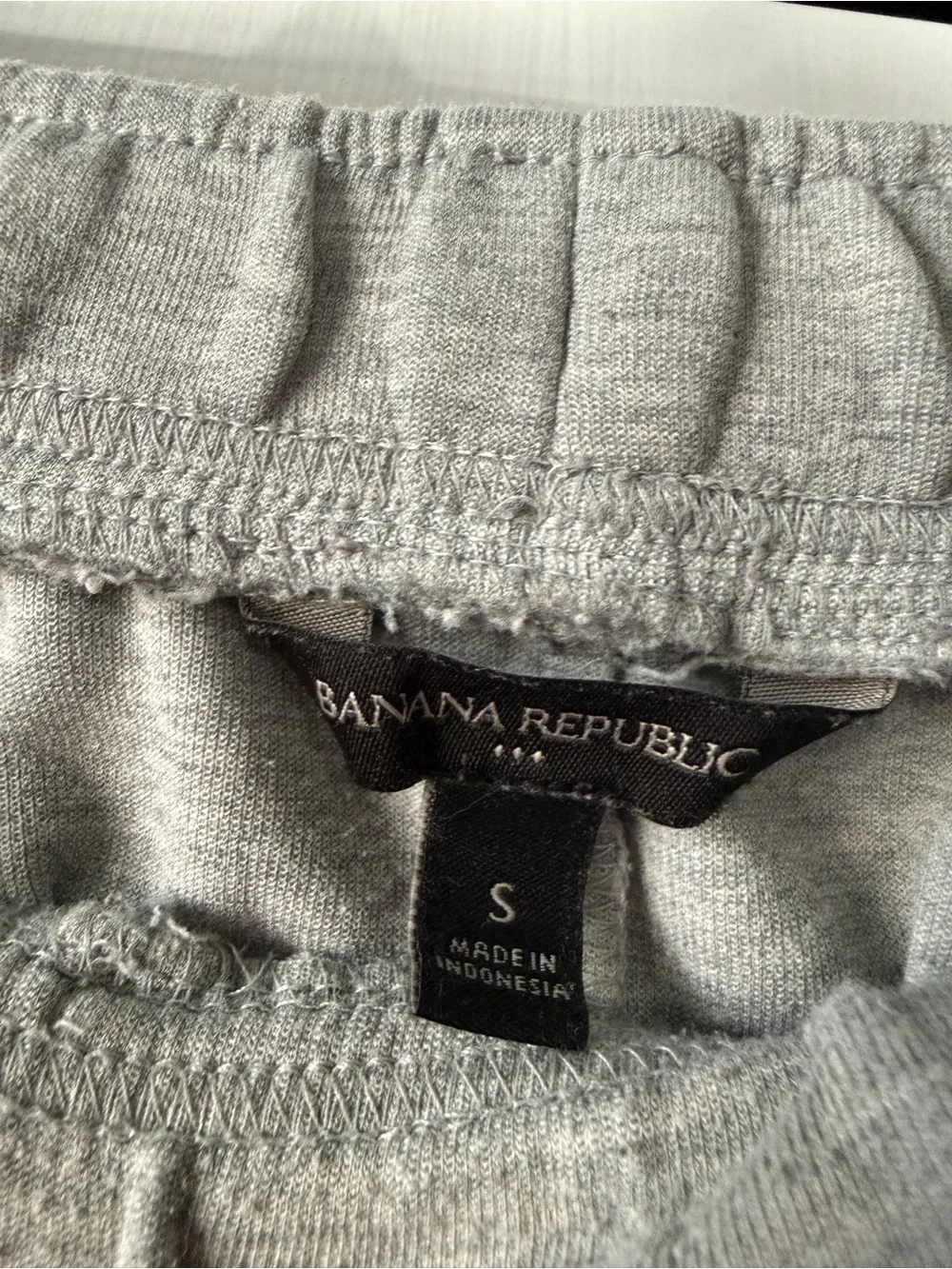 Banana republic size S Men's Grey Drawstring Jogger Pants